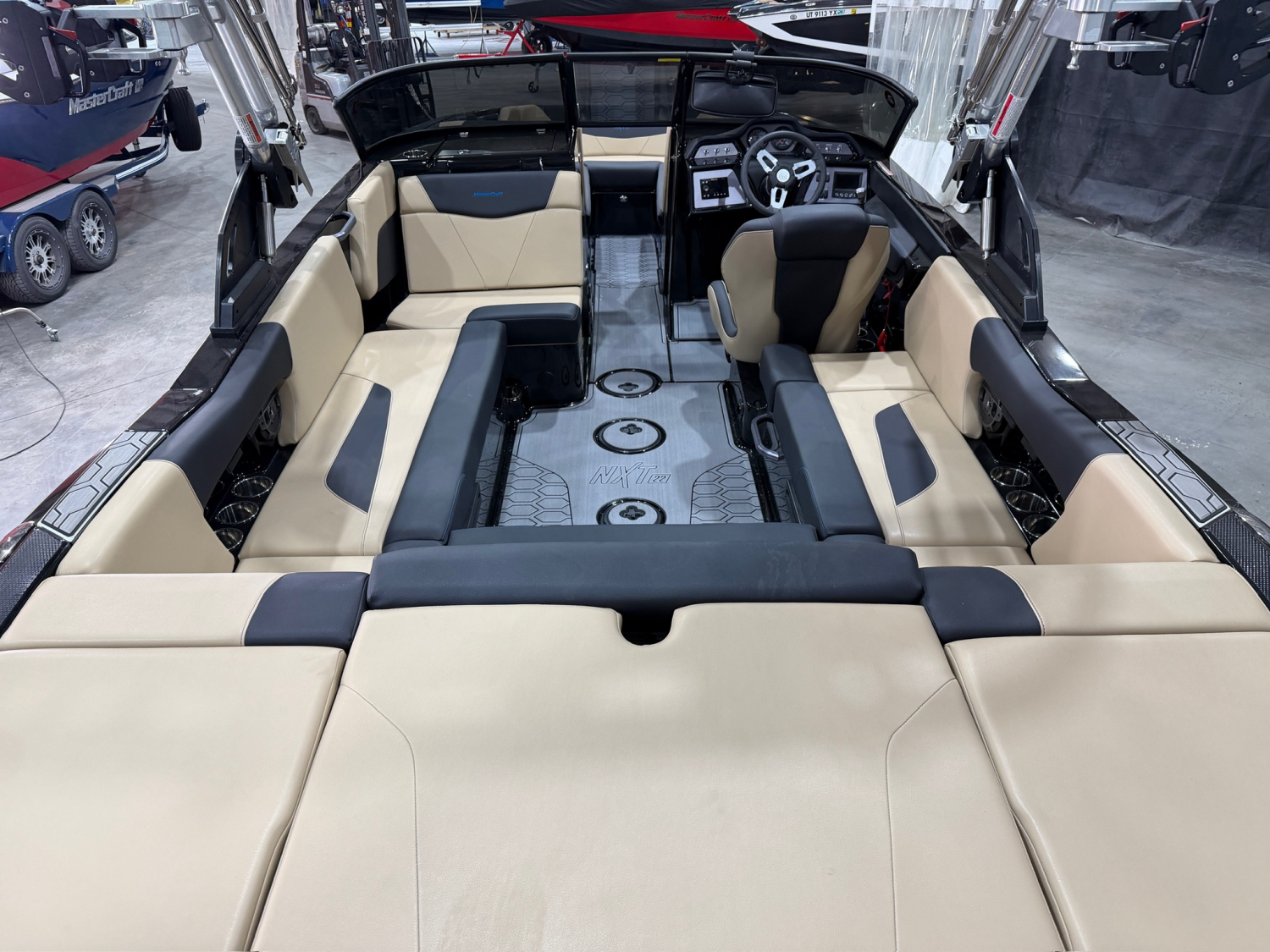 2022 MASTERCRAFT NXT 22