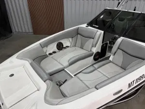 2018-mastercraft-x26-141949-image17