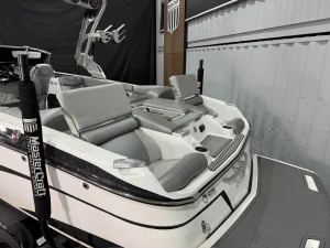 2018-mastercraft-x26-141949-image5