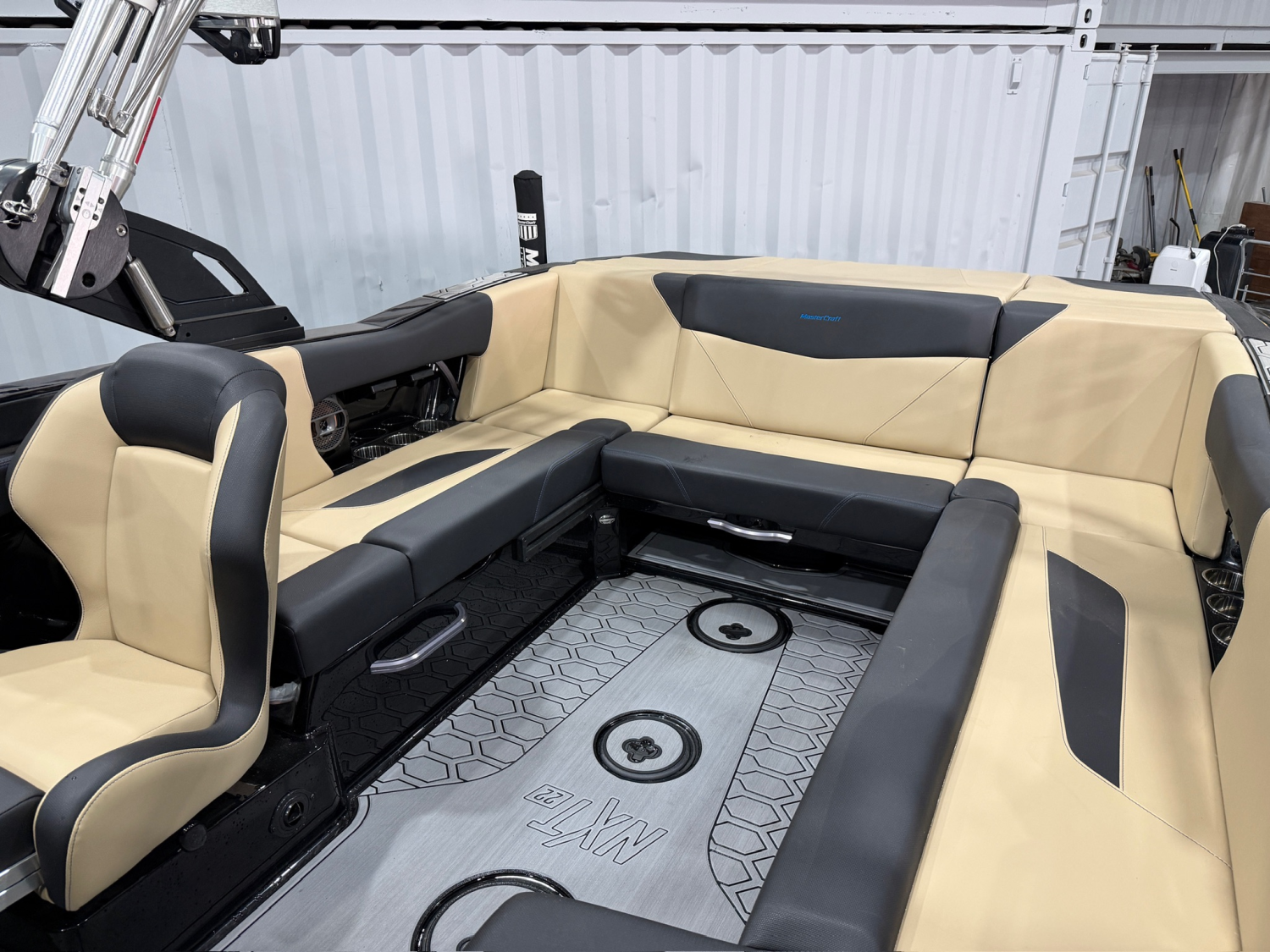 2022 MASTERCRAFT NXT 22