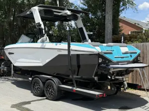 2023-nautique-g23-141986-image2.webp