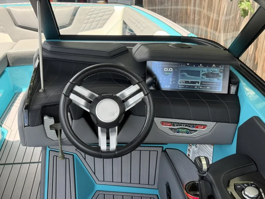 2023-nautique-g23-141986-image4.webp