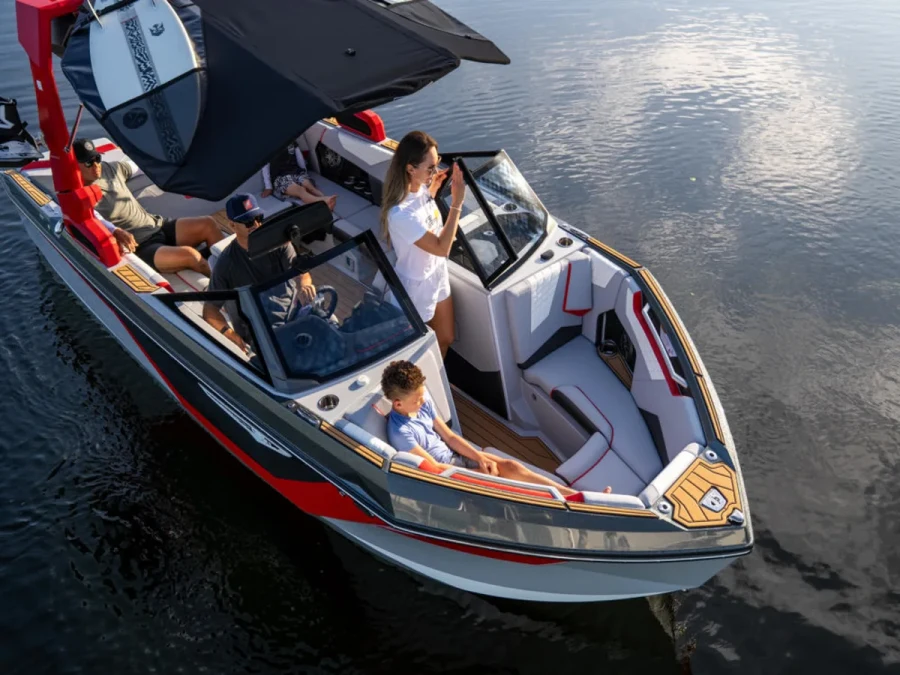 2026-nautique-s21-141988-image4.webp