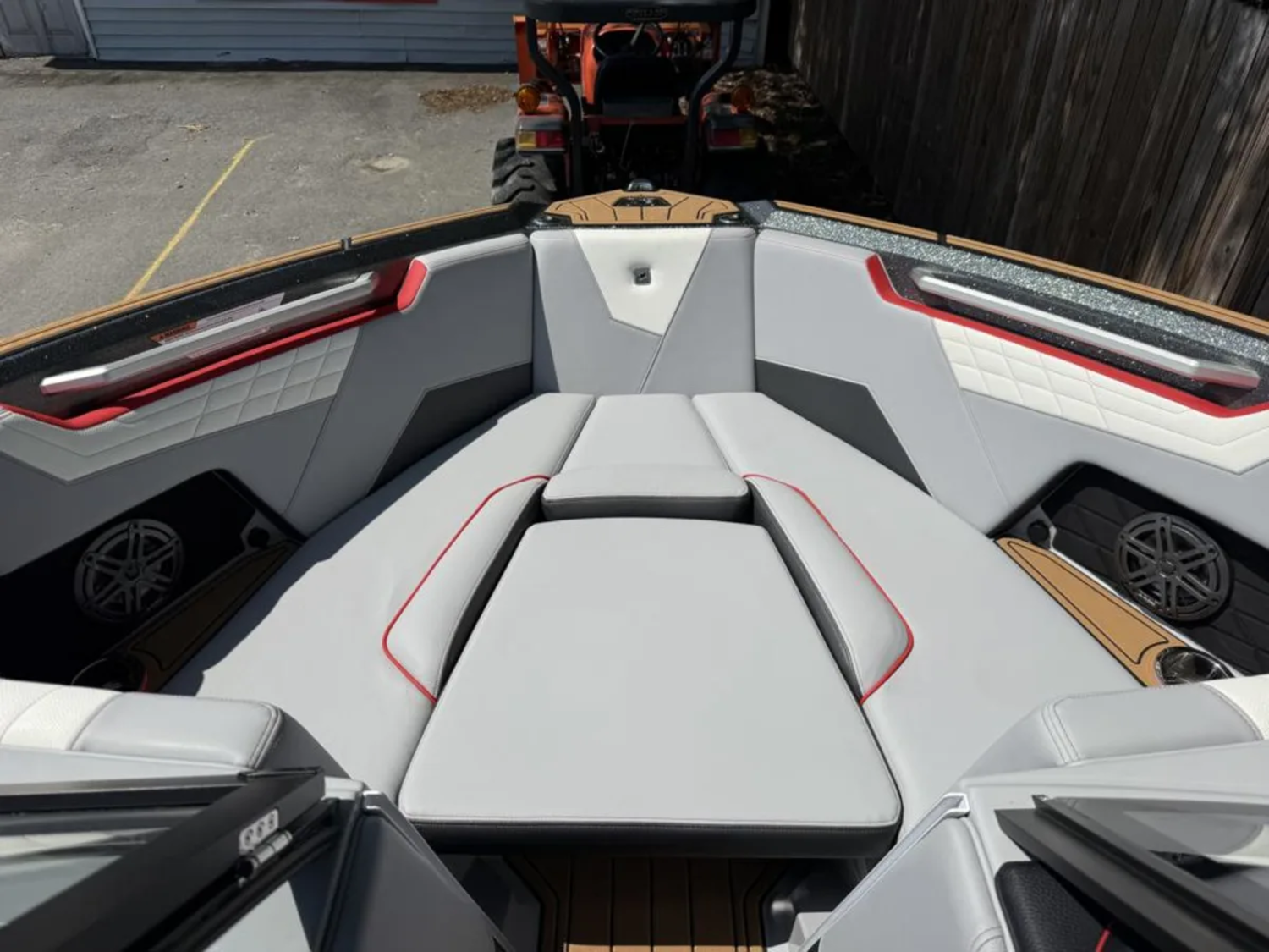 2026 Nautique S21