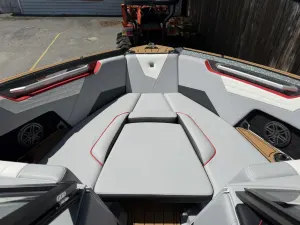 2026-nautique-s21-141988-image5.webp
