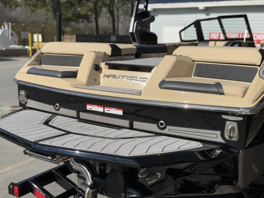 2025-nautique-gs20-141989-image3.webp