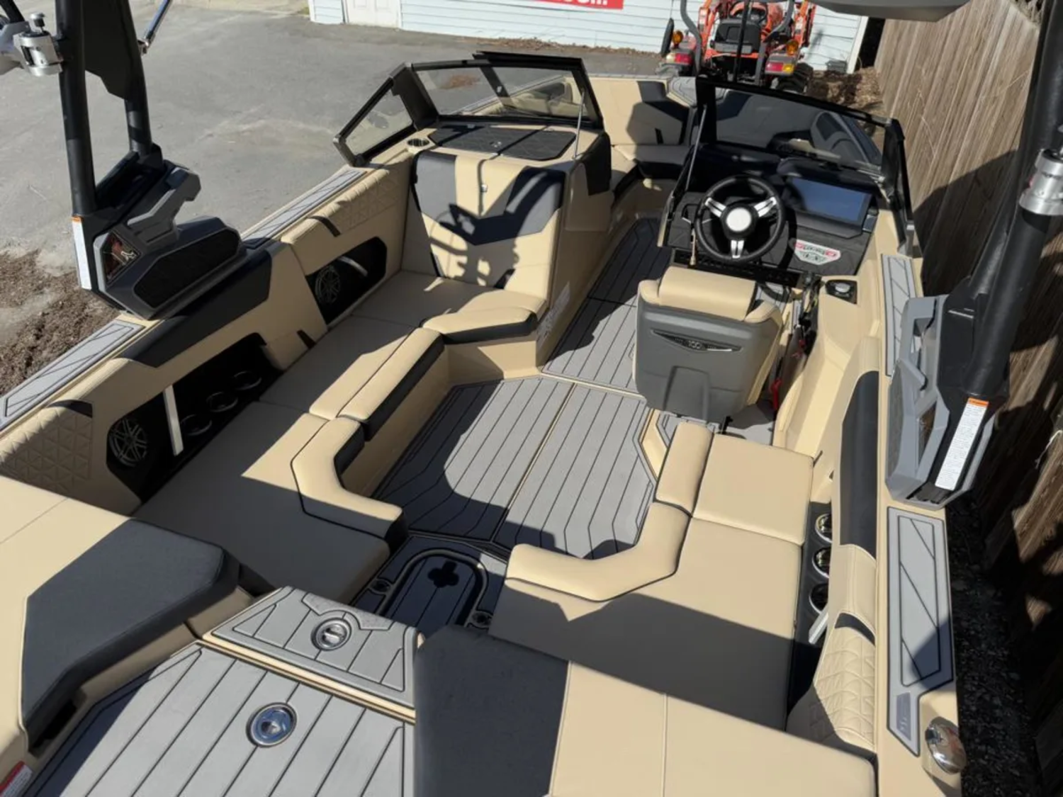 2025 Nautique GS20