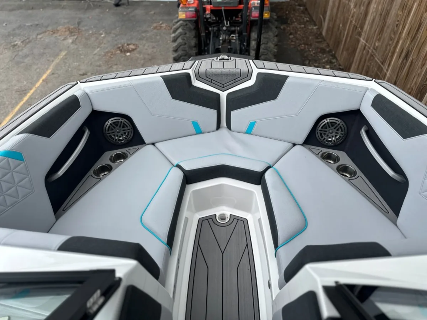 2025 Nautique GS20