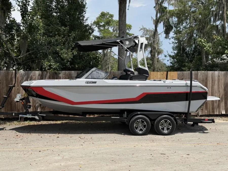 2026-nautique-gs20-141993-image1.webp