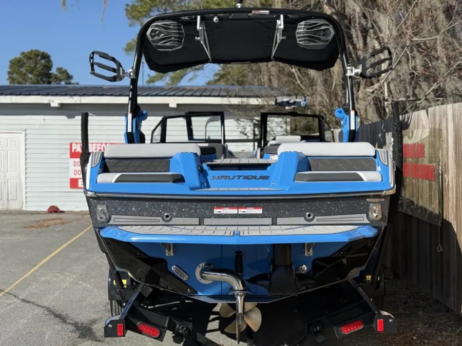 2026-nautique-gs20-141995-image3.webp