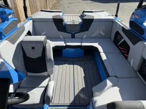 2026-nautique-gs20-141995-image4.webp