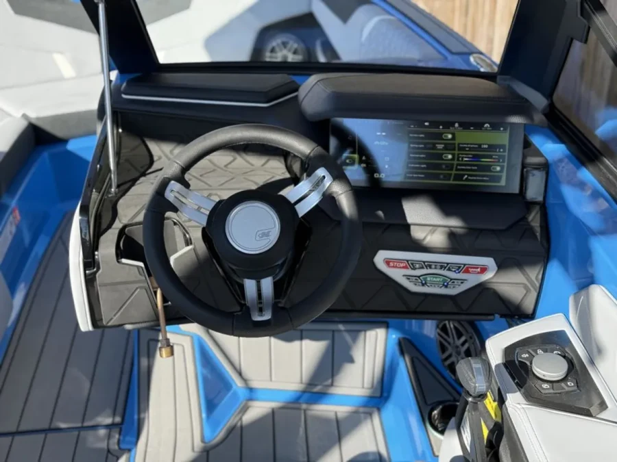 2026-nautique-gs20-141995-image8.webp