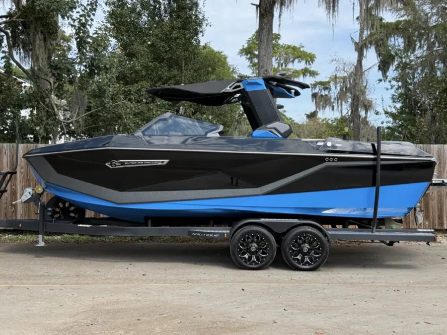 2026-nautique-g23-141996-image1.webp