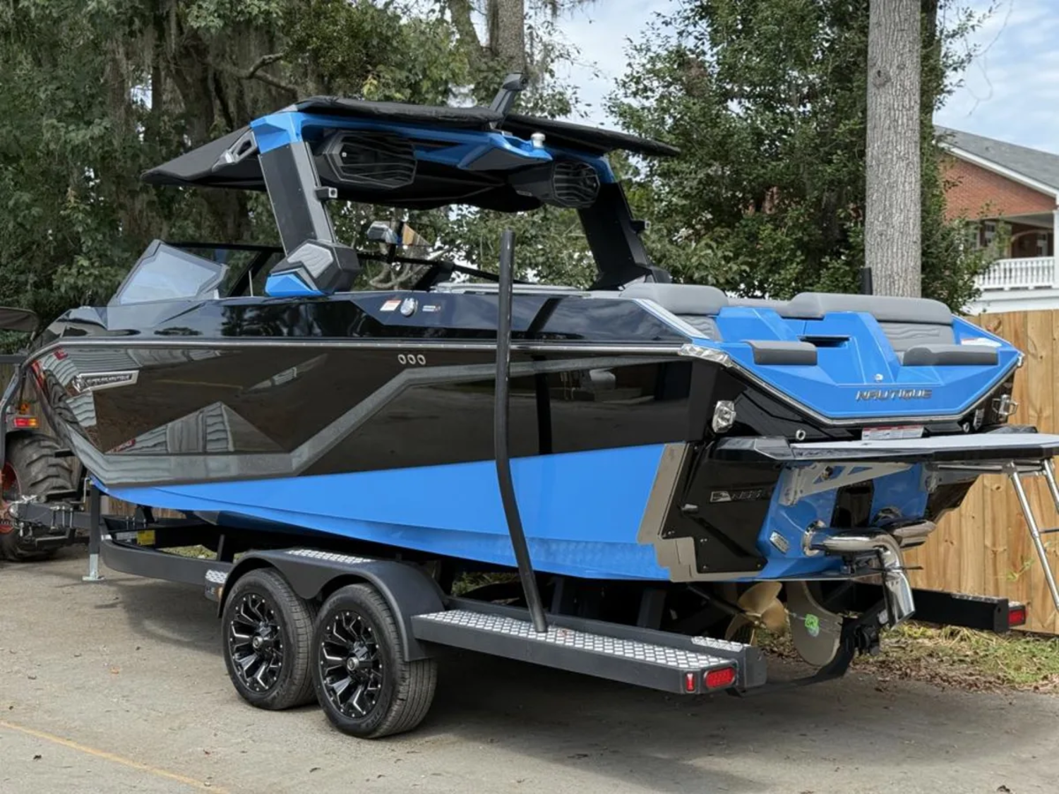 2026 Nautique G23