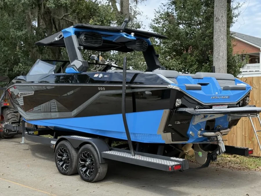2026-nautique-g23-141996-image2.webp
