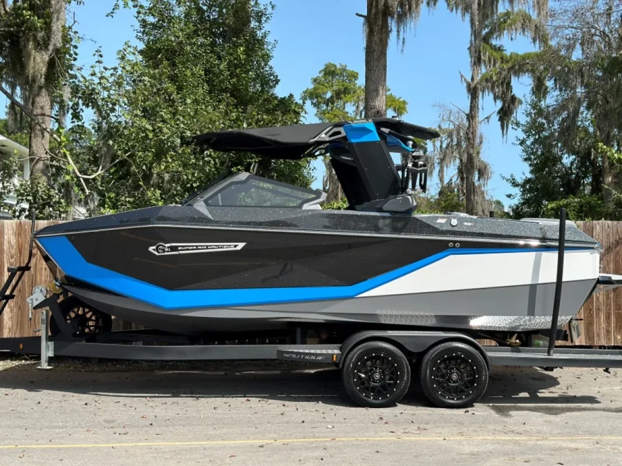 2025-nautique-g21-141998-image1.webp
