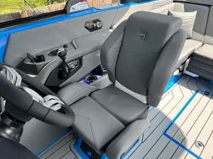2025-nautique-g21-141998-image7.webp