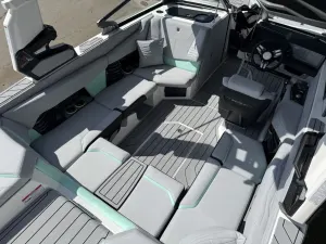 2026-nautique-g21-141999-image3.webp