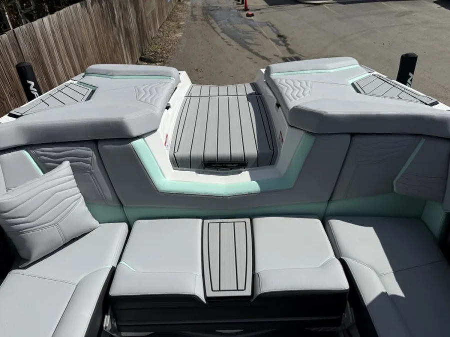 2026-nautique-g21-141999-image6.webp
