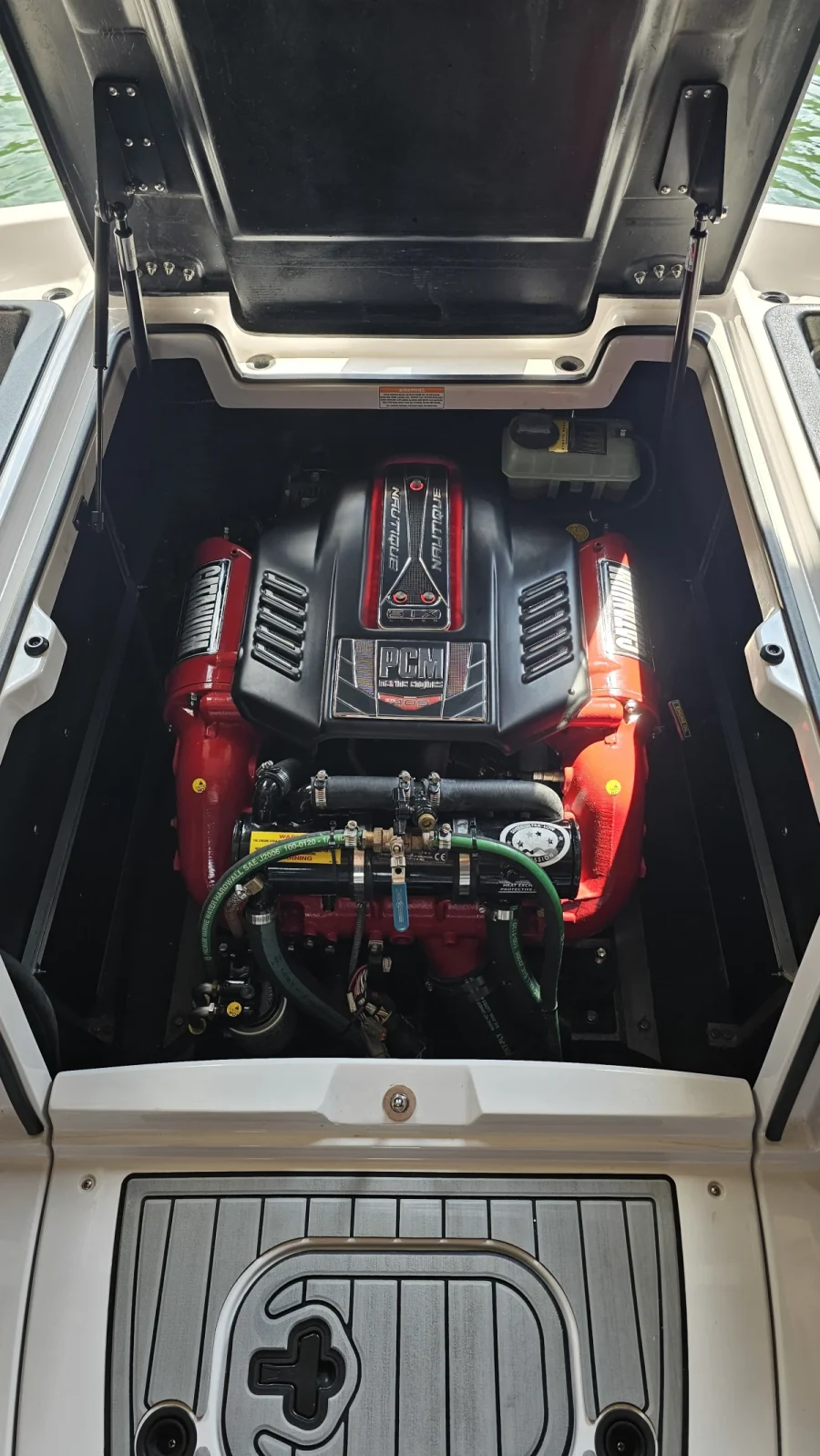 2015-nautique-super-air-nautique-230-142014-image5.webp