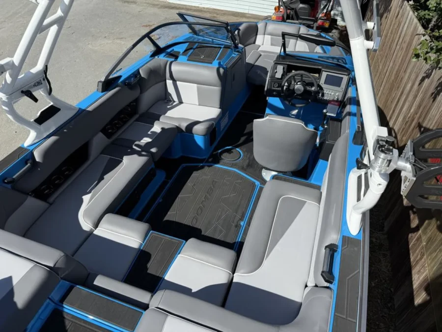 2026-moomba-craz-142015-image7.webp