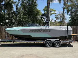 2026-moomba-max-142017-image1.webp