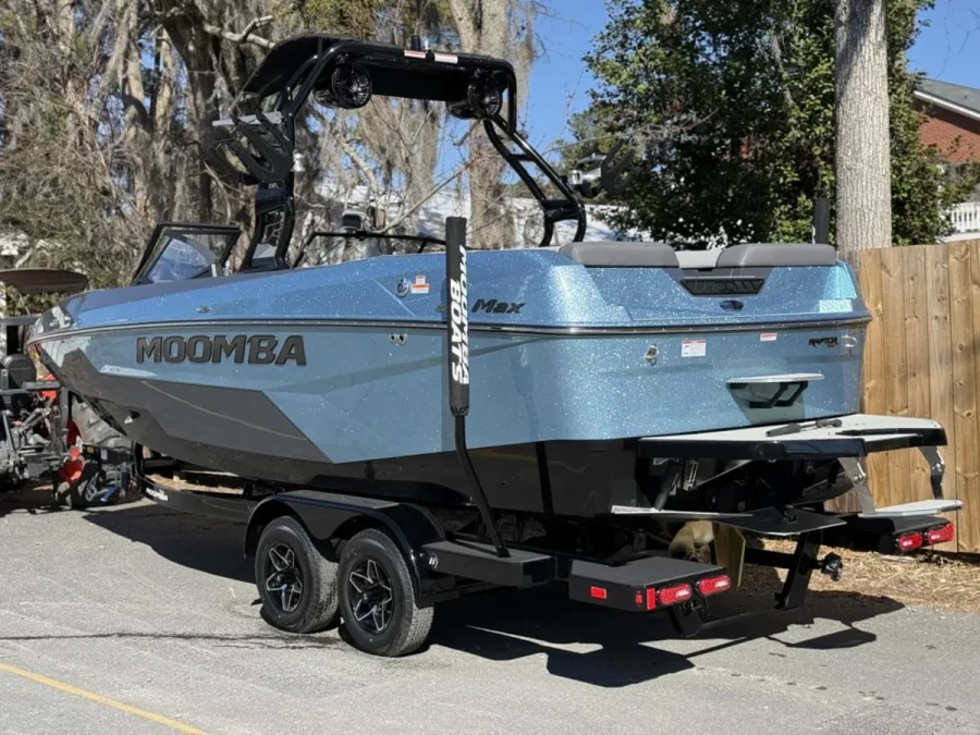 2026-moomba-max-142018-image2.webp