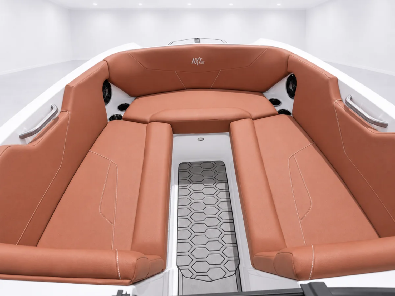 2022 Mastercraft NXT24 - One Owner -196 Hours
