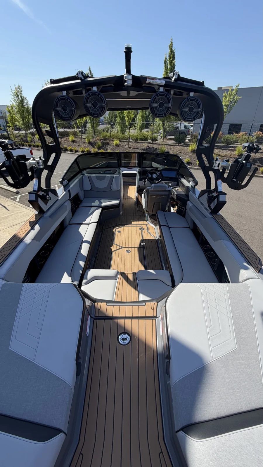 2021-nautique-g25-142031-image5.webp