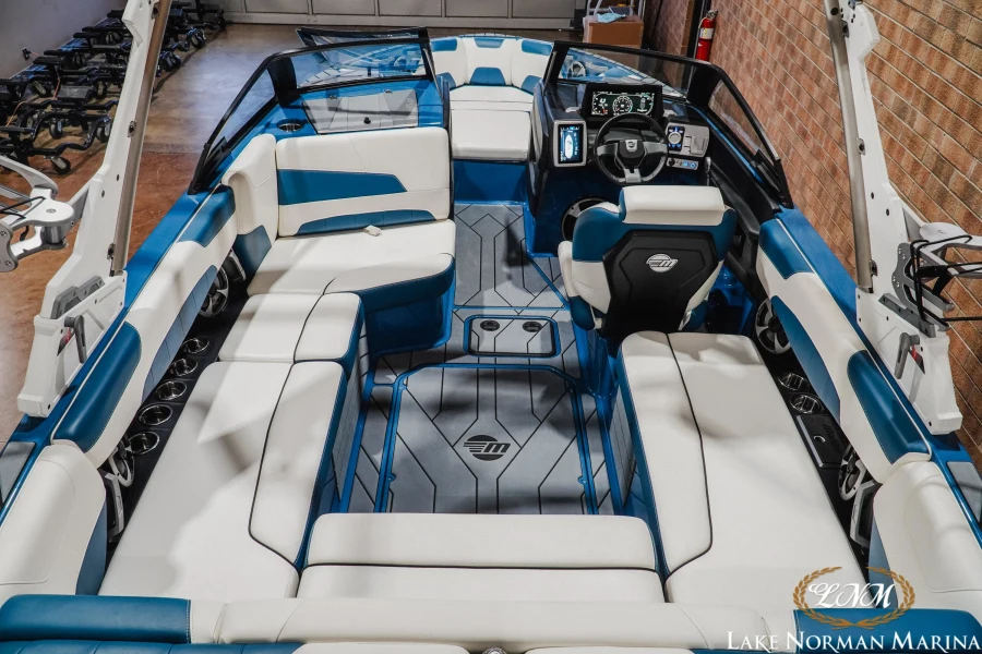 2021-malibu-wakesetter-22-lsv-142039-image10