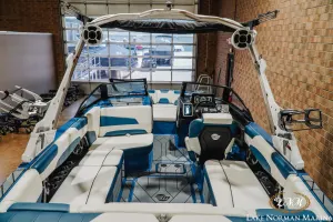 2021-malibu-wakesetter-22-lsv-142039-image9