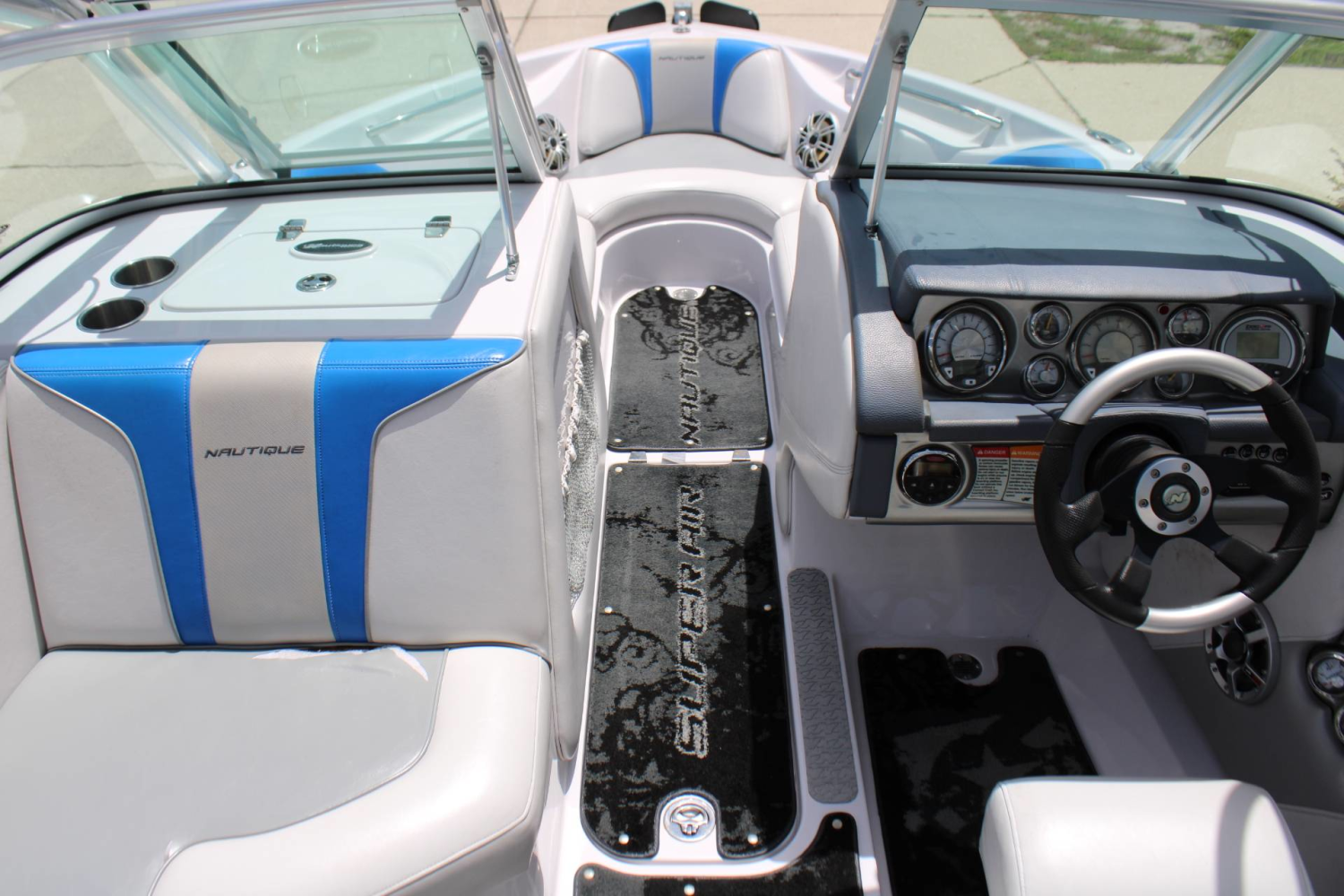 2008 Nautique 210 Team