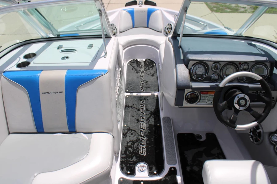 2008-nautique-super-air-nautique-210-142041-image10