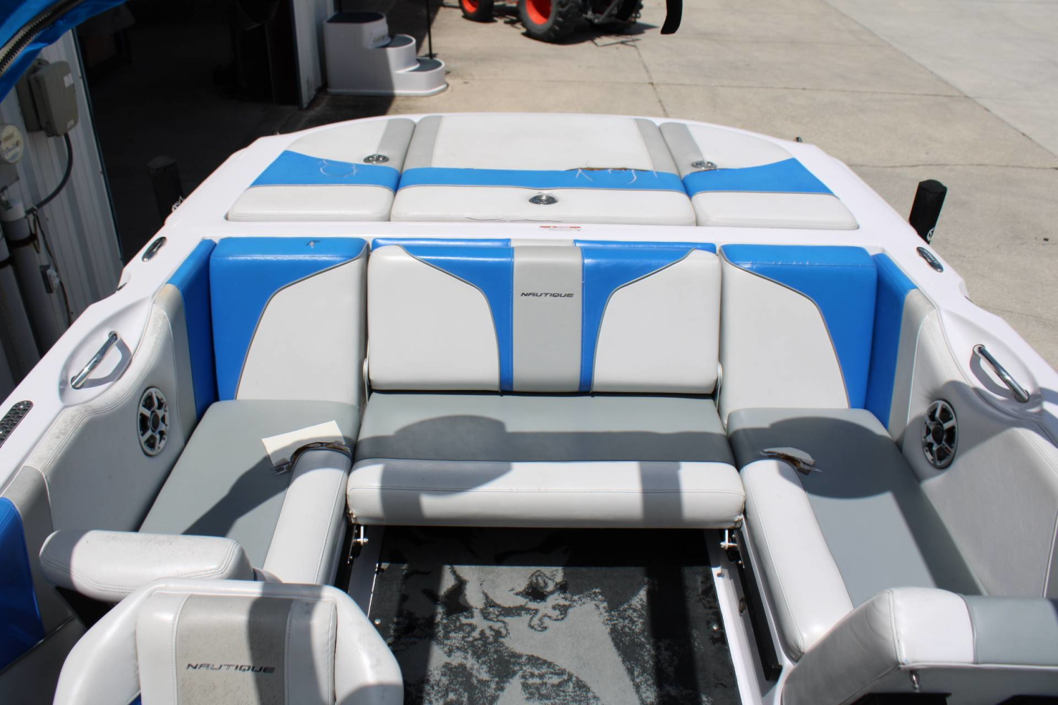 2008 Nautique 210 Team