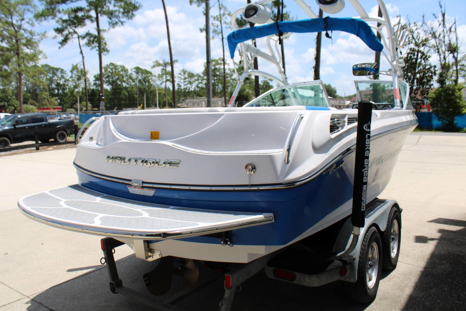 2008 Nautique 210 Team