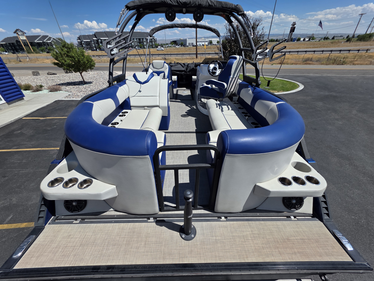 2021 Montara Surf Boss 25