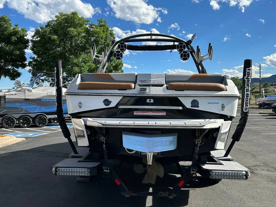 2020-malibu-wakesetter-23-lsv-142053-image10