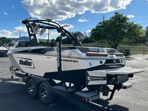 2020-malibu-wakesetter-23-lsv-142053-image9