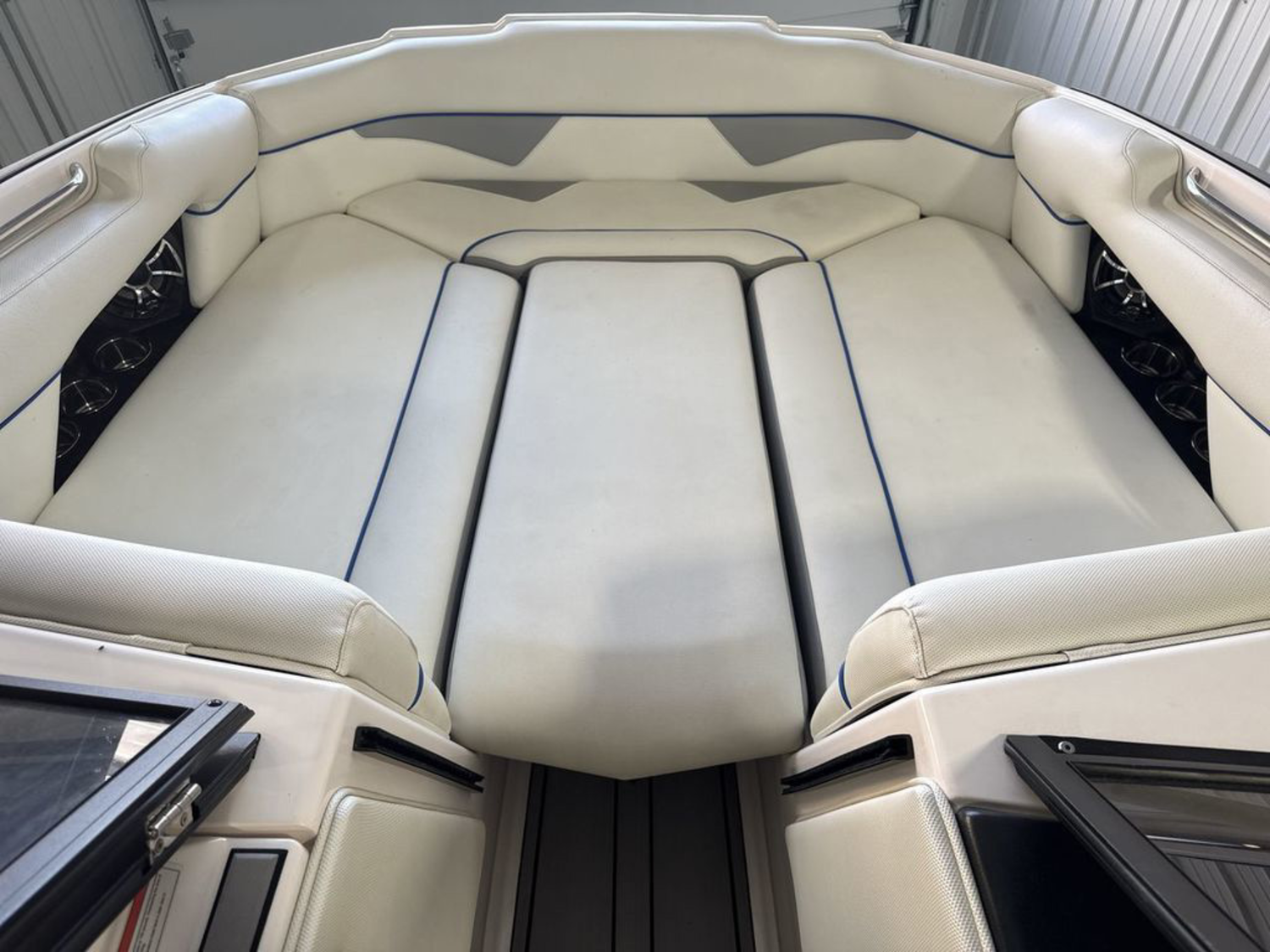 2021 MOOMBA Makai