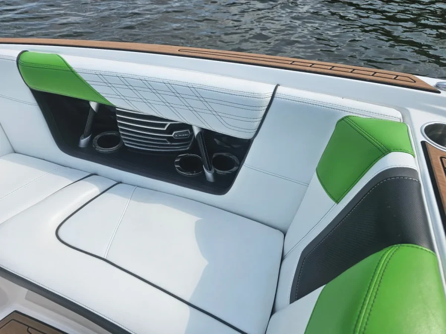 2016-nautique-g23-141422-image5.webp