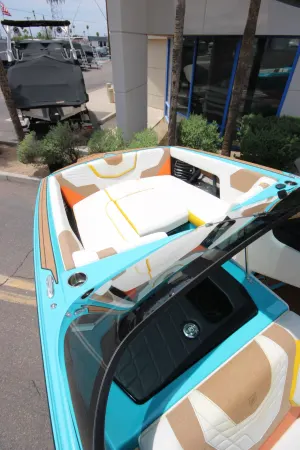 2022-nautique-g25-142090-image13.webp