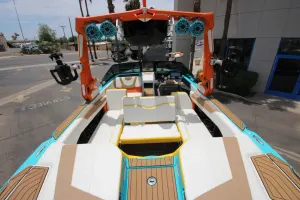 2022-nautique-g25-142090-image5.webp