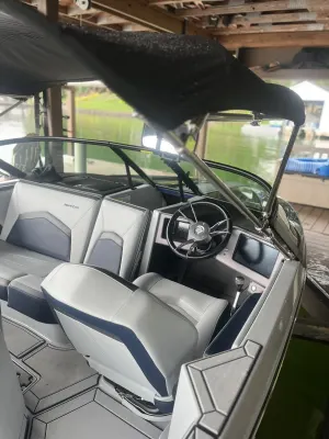 2025-mastercraft-prostar-190-142105-image2.webp