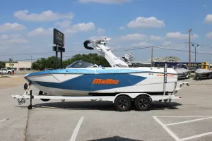 2026-malibu-wakesetter-23-lsv-142109-image4.webp