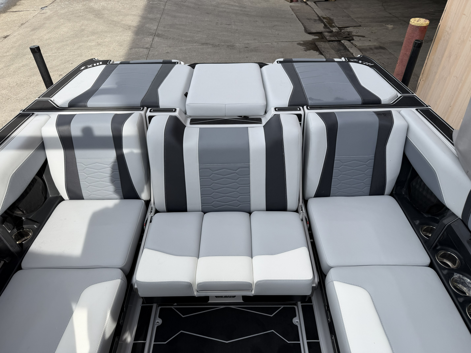 2026 Malibu Boats 22MXZ