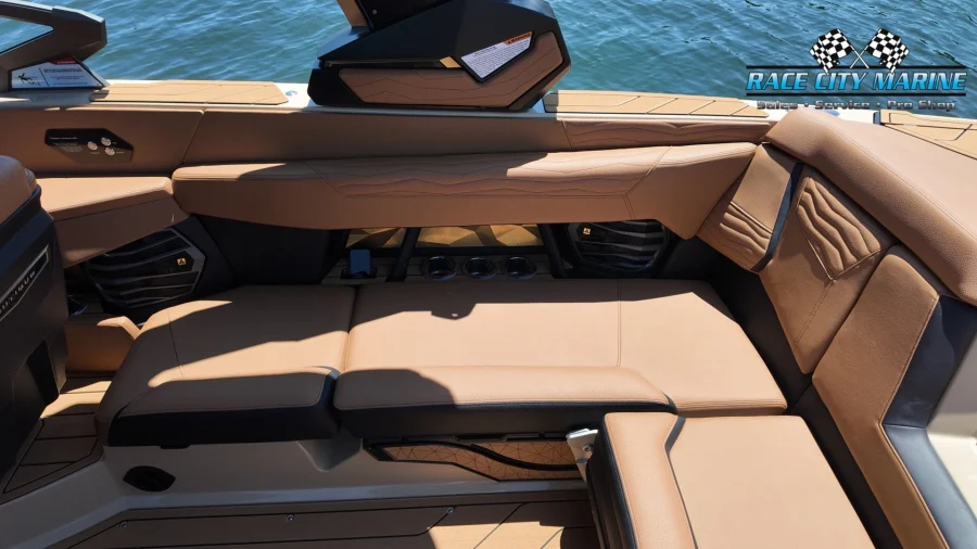 2027-nautique-g23-141833-image21
