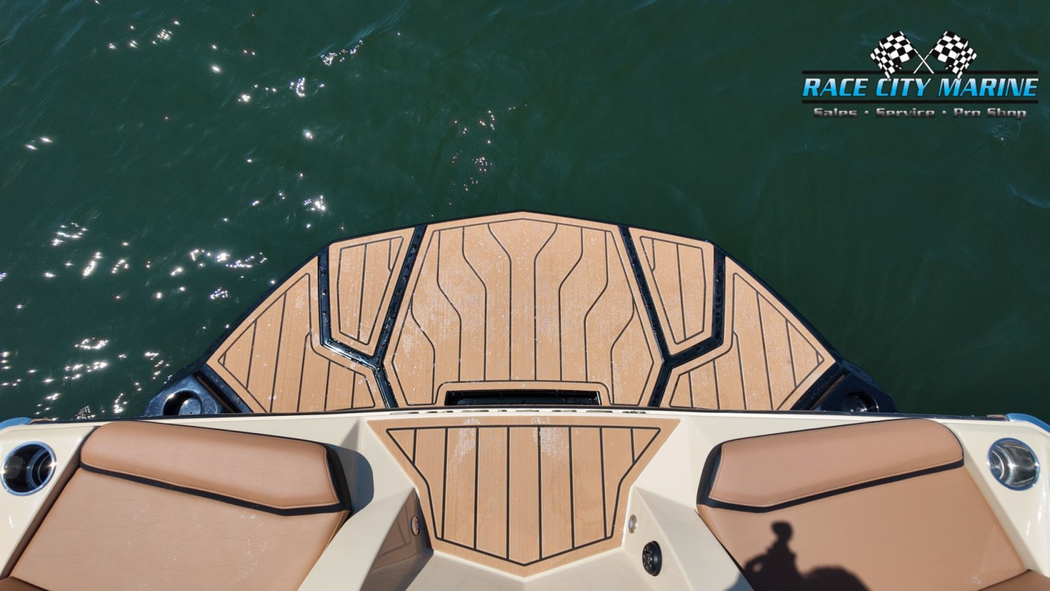 2027 Nautique G23