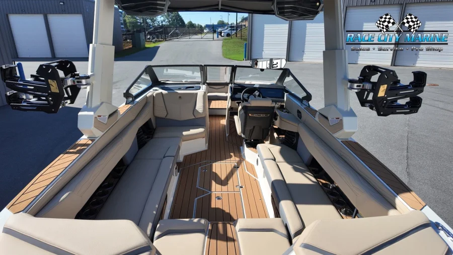 2027-nautique-g25-141834-image25