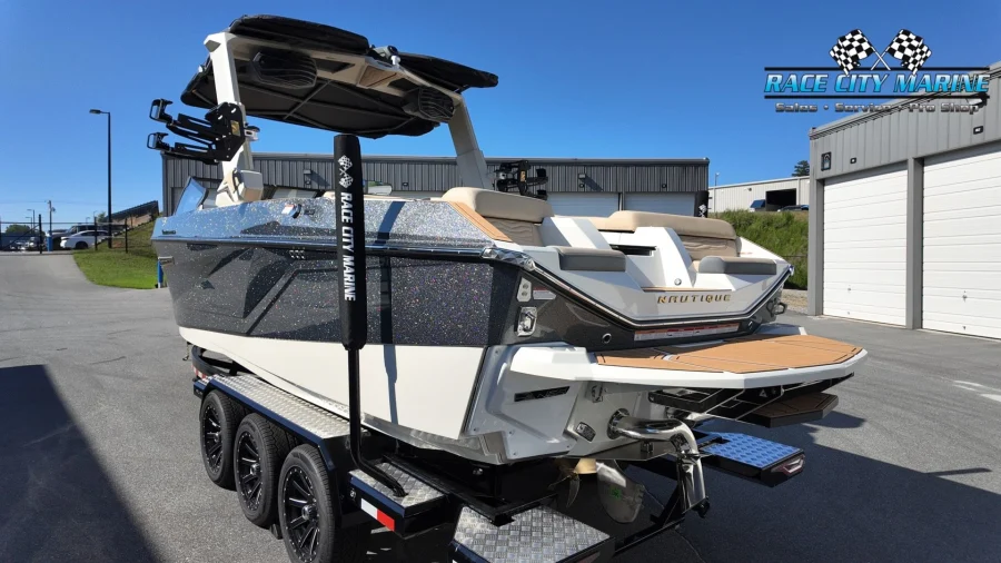 2027-nautique-g25-141834-image7