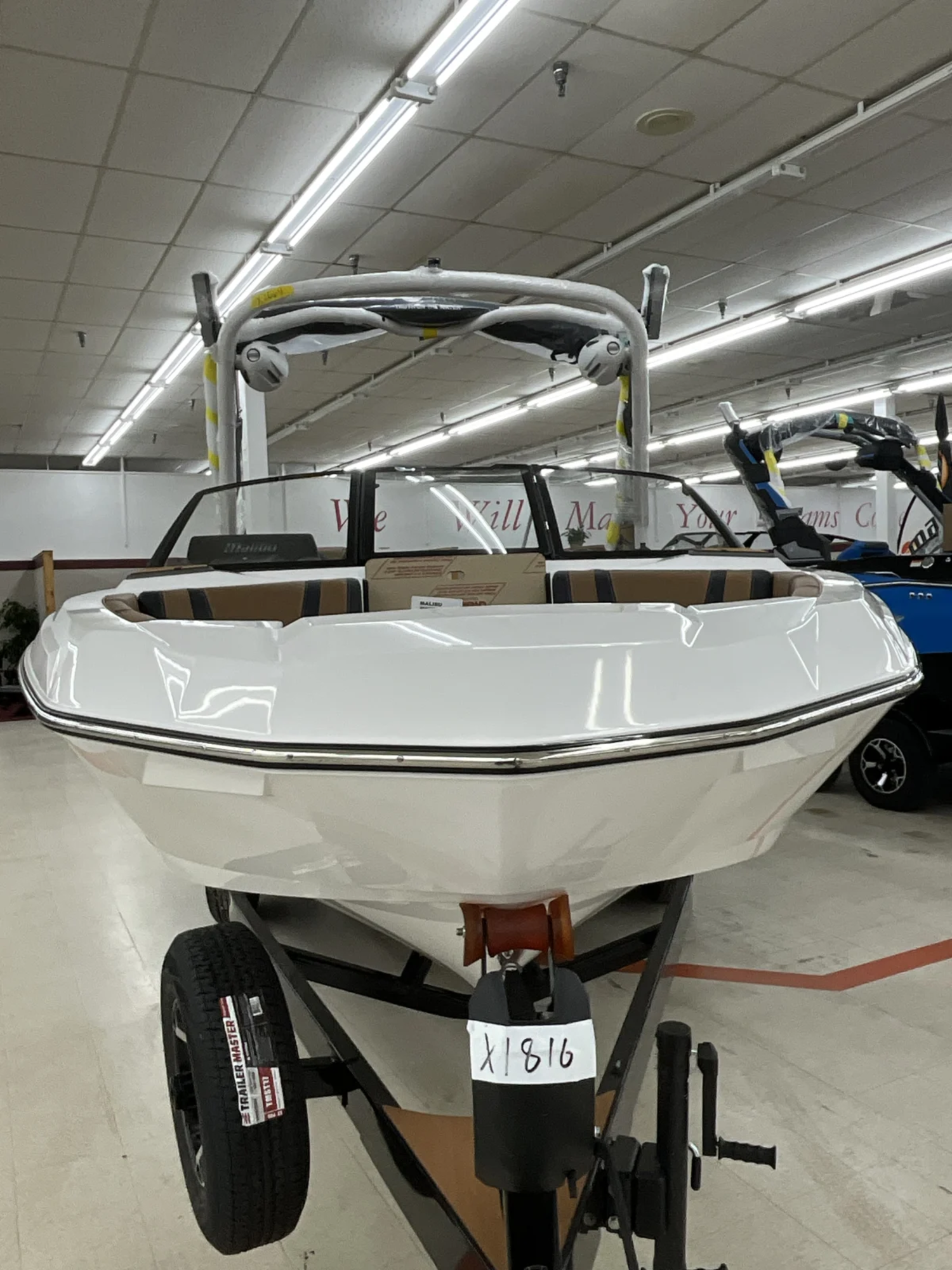 NEW 2026 MALIBU 21 LX Diamond hull